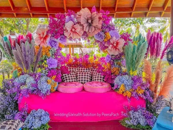 How to Keep Guests Entertained